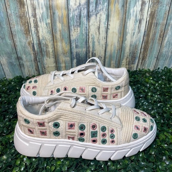 FREE PEOPLE CATCH ME IF YOU CAN WHITE MIRROR COMBO CROCHET SNEAKERS - Picture 4 of 7